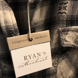 NWT Ryan Michael Plaid Button Down